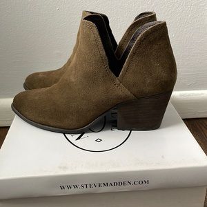 Steve Madden booties